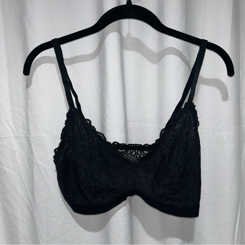 Colise Bralette Black Floral Lace V Neck Pullover Wireless Adjustable Straps Bra